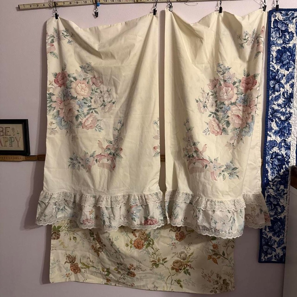 3 Vintage Floral Cotton Pillowcases Lace Trim Cream Pink Blue Made in USA Set